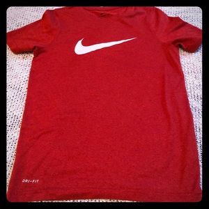 EUC Nike Dri-Fit T